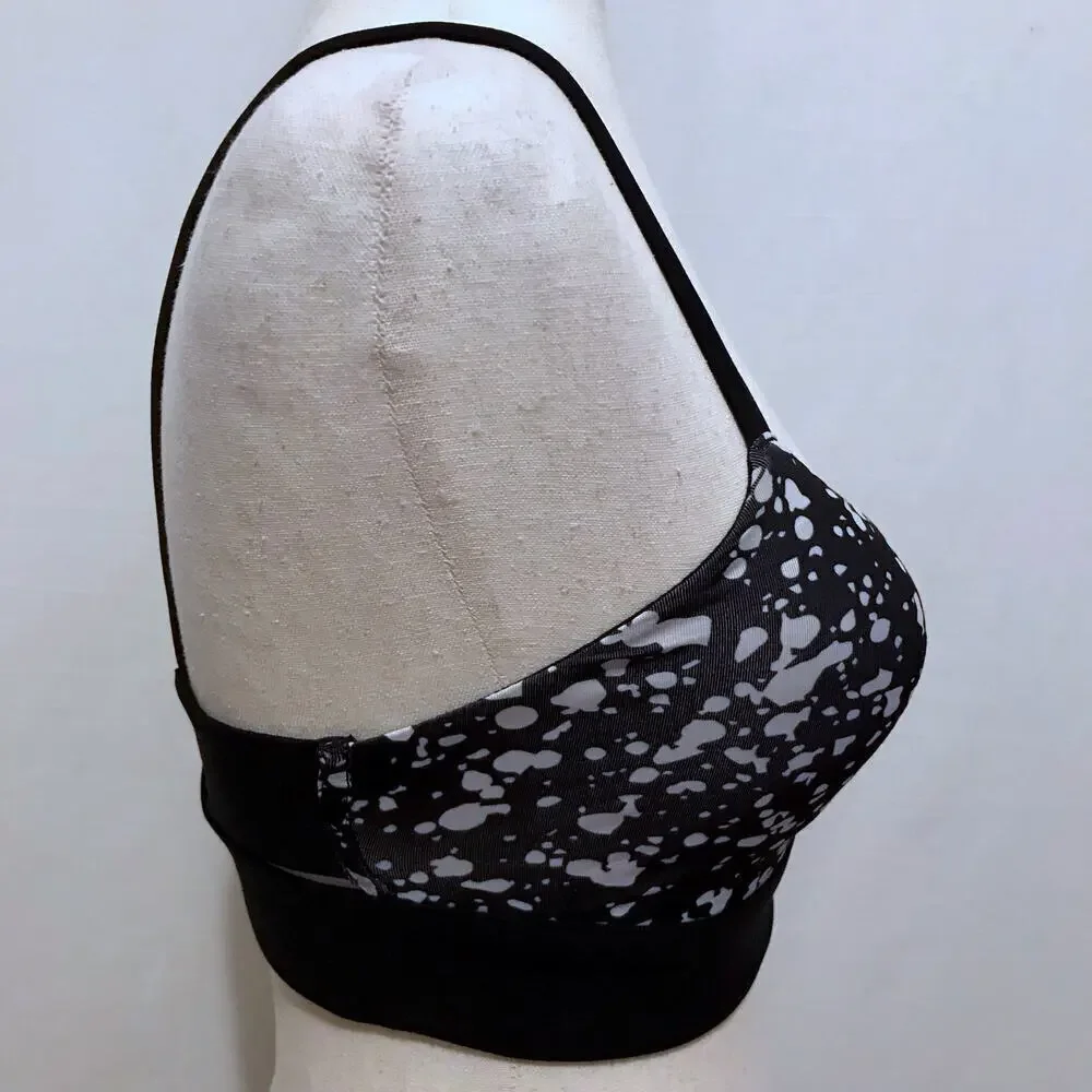 Fabletics NWT Black and White Sports Bra Women XS (4)